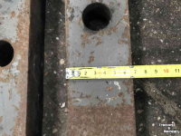 Diverse used spare-parts Fendt Treklat ondertrekhaak  farmer/favorit 300 serie