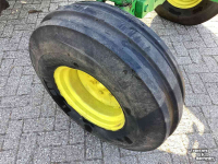Tractor John Deere 1140