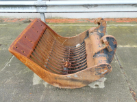 Skeleton buckets Verachtert Puinbak