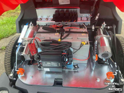 Sweepers and vacuum sweepers Meclean Buster 950 E pro elektrisch