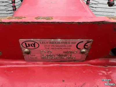 Rake Lely Hibiscus 915 CD Vario