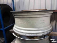Wheels, Tyres, Rims & Dual spacers Valtra velgen DW15x38  8-gaats