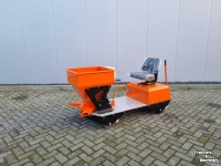 Other horticulture equipment and accessories Van Der Sluis Zelfrijdende Korrelstrooier