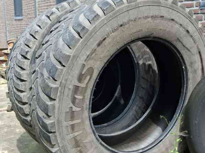Wheels, Tyres, Rims & Dual spacers Mitas 480/80R38 IND