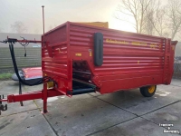 Silage-block distribution wagon Schuitemaker Amigo 40S
