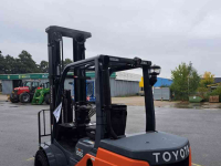 Forklift Toyota Tonero 52-8FDJF35