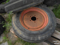 Wheels, Tyres, Rims & Dual spacers Deutz 8006 10006