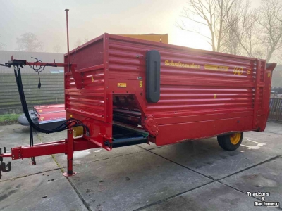 Silage-block distribution wagon Schuitemaker Amigo 40S