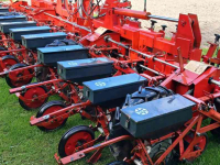 Vegetable- / Precision-seed drill Becker Centra