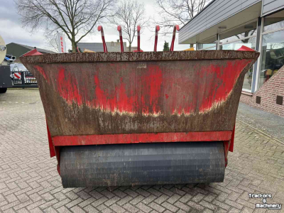 Silage-block distribution wagon Schuitemaker Amigo 20s