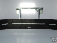 Rubber yard scraper Qmac 300 SCHUIF VAST MAILLEUX