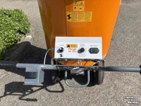 Sawdust spreader for boxes Flingk SE 250 zaagselstrooier