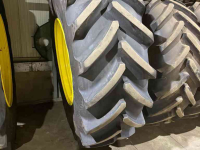 Wheels, Tyres, Rims & Dual spacers Michelin 650/85R38   95%