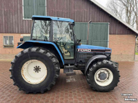 Tractor Ford 7740