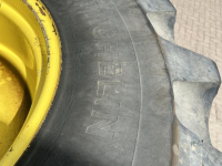 Wheels, Tyres, Rims & Dual spacers  Set banden 30.5 X LR32