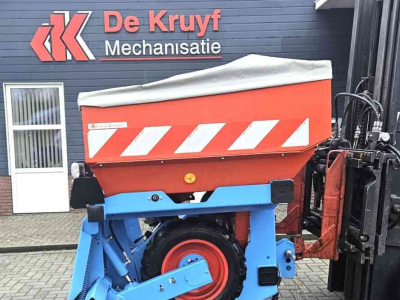 Seed drill Monosem NG plus 8 R hydr