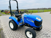 Tractor New Holland BOOMER 25