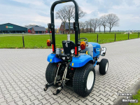 Tractor New Holland BOOMER 25