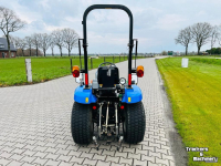 Tractor New Holland BOOMER 25