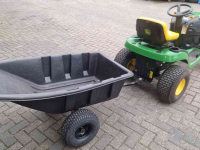 Ride-on mower John Deere l107