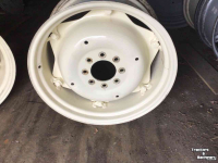 Wheels, Tyres, Rims & Dual spacers Same W14-28 (140-203-8)