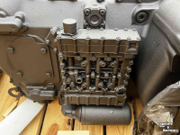 Wheelloader Case Complete Powershift versnellingsbak ZF voor Case CE 721D, 721E   New Holland W170, W170B, W170TC, W170PL   O&K L25.6