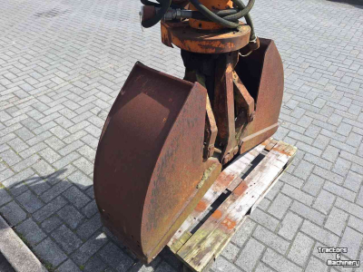Clamshell buckets  Schalenknijper / grondknijper / knijpbak