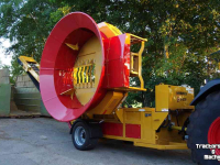 Straw spreader for boxes Haybuster H1030 strohakselaar