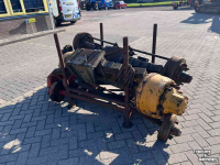 Diverse used spare-parts  Landbouwassen gebruikt