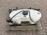 Diverse used spare-parts  Spuittank met Spuitboom