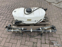 Diverse used spare-parts  Spuittank met Spuitboom