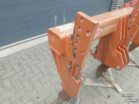 Deep subsoiler Kuhn DC 300 Voorzetwoeler