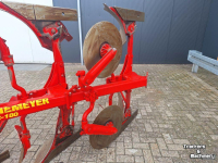 Ploughs Niemeyer DELTA 2-180