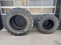 Wheels, Tyres, Rims & Dual spacers Bridgestone 520/85R38 en 420/85R28 VX-TRACTOR