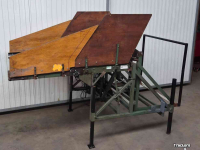 Bulk box tipper Van Hienen Van Hienen Kantelaar-Band Combinatie