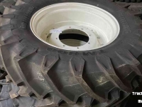 Wheels, Tyres, Rims & Dual spacers Trelleborg 480/65R28 met 600/65R38