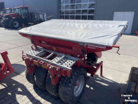Seed drill Kverneland DF1 fronttank met bandenwals