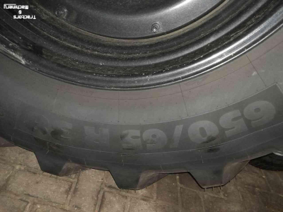 Wheels, Tyres, Rims & Dual spacers Michelin banden 650/65R38_540/65R28