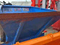 Sawdust spreader for boxes Ceres CBS 1300