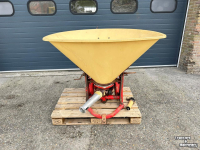 Fertilizer spreader Vicon PENDELSTROOIER