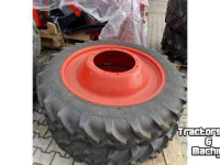 Wheels, Tyres, Rims & Dual spacers Alliance 270/95R36 95%