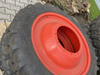 Wheels, Tyres, Rims & Dual spacers Alliance 270/95r36 Op velg