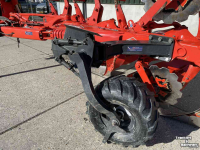 Ploughs Kuhn Varimaster L OL Onland 4 schaar