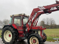 Tractor Case-IH IH 845 XL met voorlader MARGE