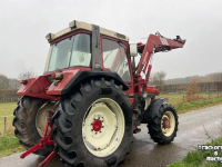Tractor Case-IH IH 845 XL met voorlader MARGE