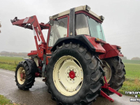 Tractor Case-IH IH 845 XL met voorlader MARGE