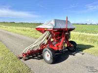Seed drill Accord Pneumatic DL opbouw zaaimachine