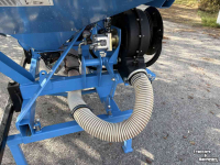 Seed drill Pneusej  FT1 zaaitank 1100 liter hydraulisch