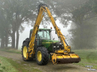 Tractor John Deere 6910 met Herder Grenadier MBK 120 S
