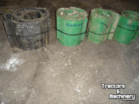 Diverse used spare-parts  tk div bandjes nog nooit gebruikt